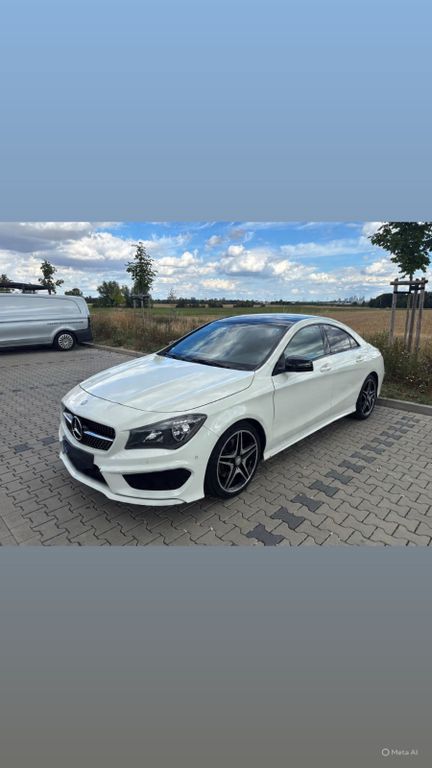 Bild des Angebotes Mercedes-Benz CLA 220 CDI *Panorama-Dach*AMG-Line*Scheckheft