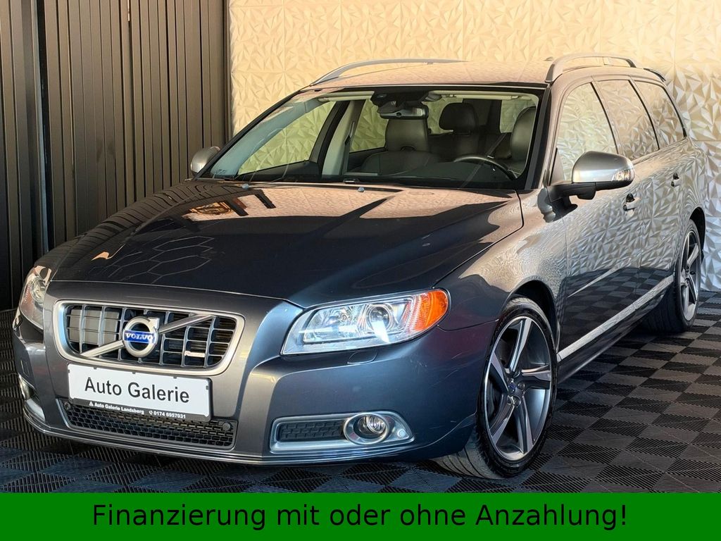 Bild des Angebotes Volvo V70 2.4 D5 *AWD*Edition R-Design*Bi-Xenon*2.Hand