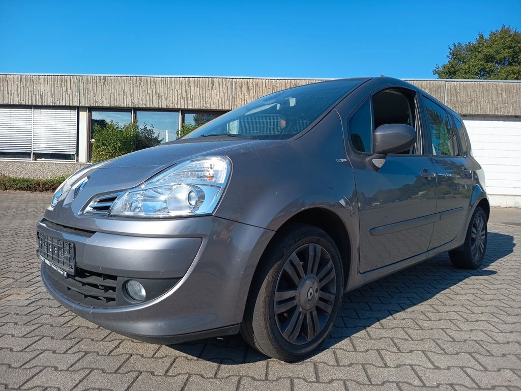 Renault Grand Modus Night & Day