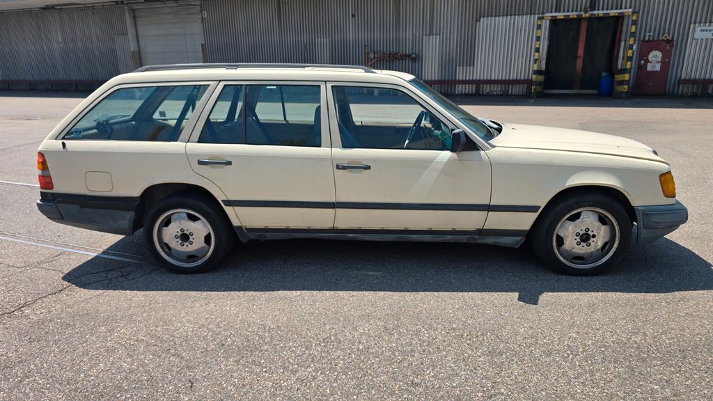 Mercedes-Benz E 300 D Turbodiesel Kombi rostfrei