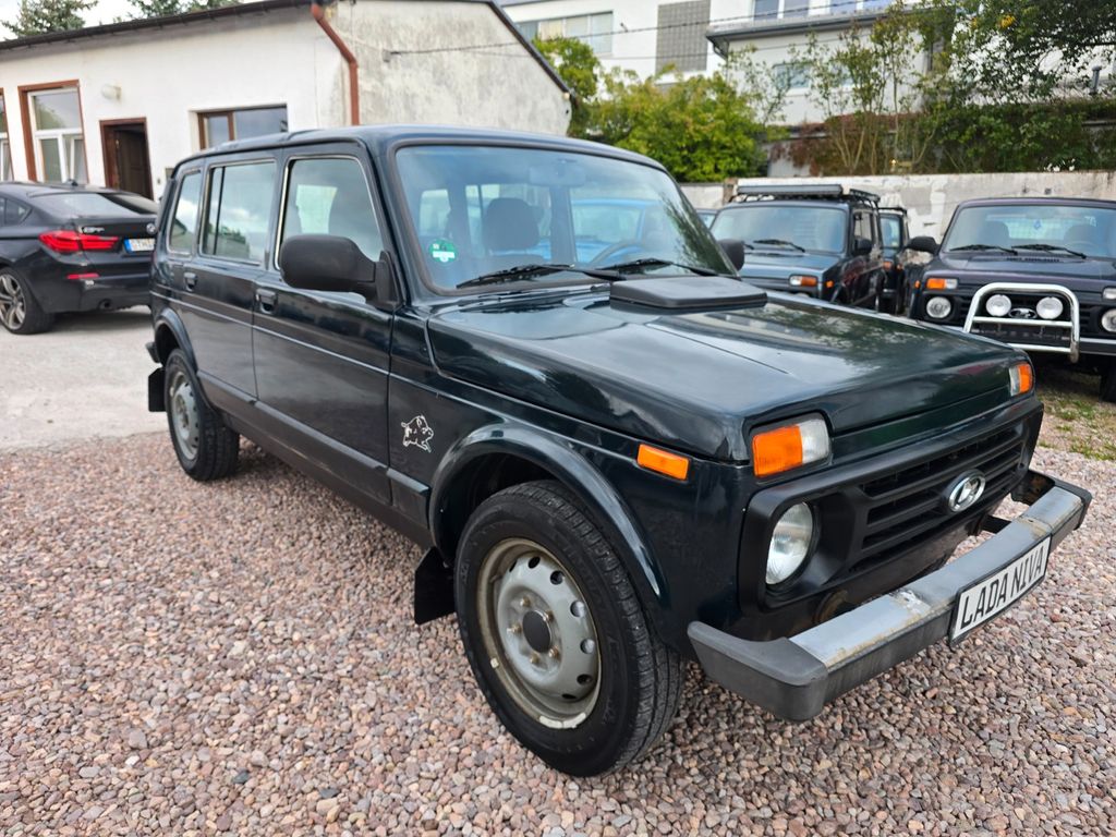 Bild des Angebotes Lada Taiga 5-trg. Urban 4x4*AHK*TÜV Neu*1 Hand*