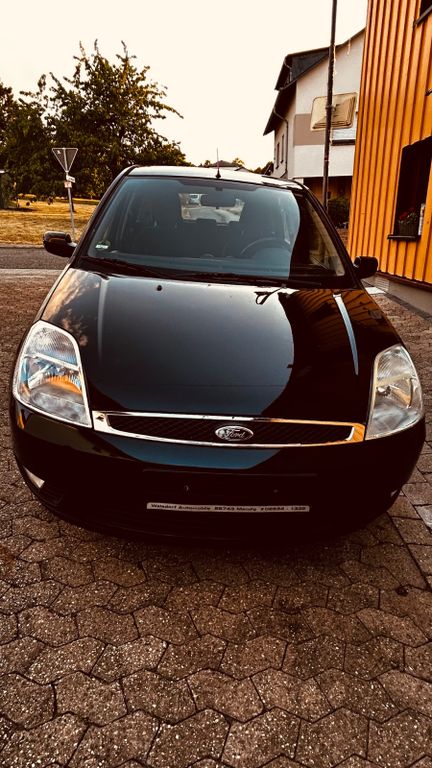 Bild des Angebotes Ford Fiesta 1,4 16V Futura EST Futura