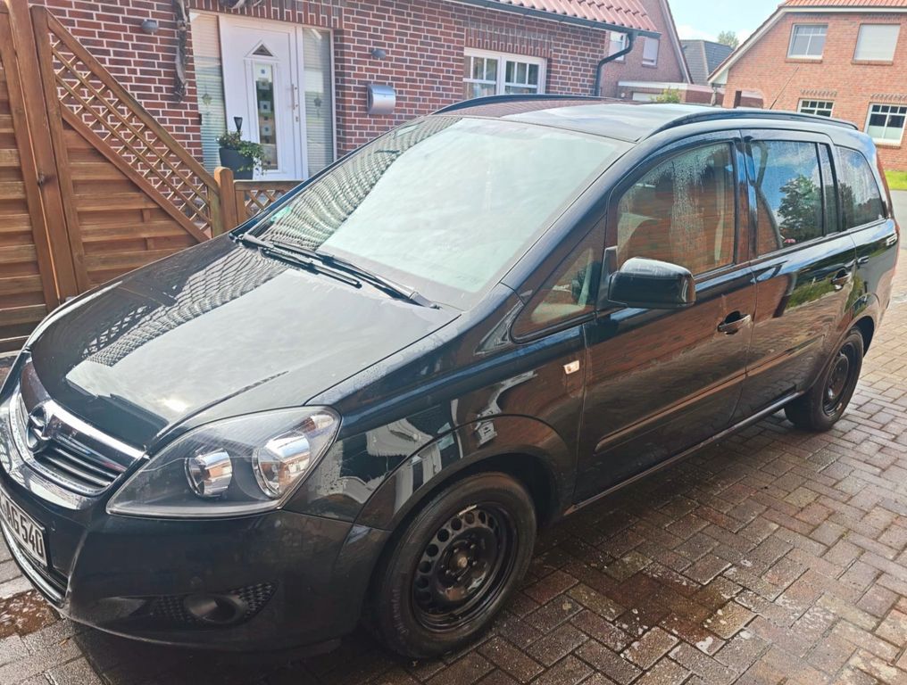 Bild des Angebotes Opel Zafira 1.8 Family Family