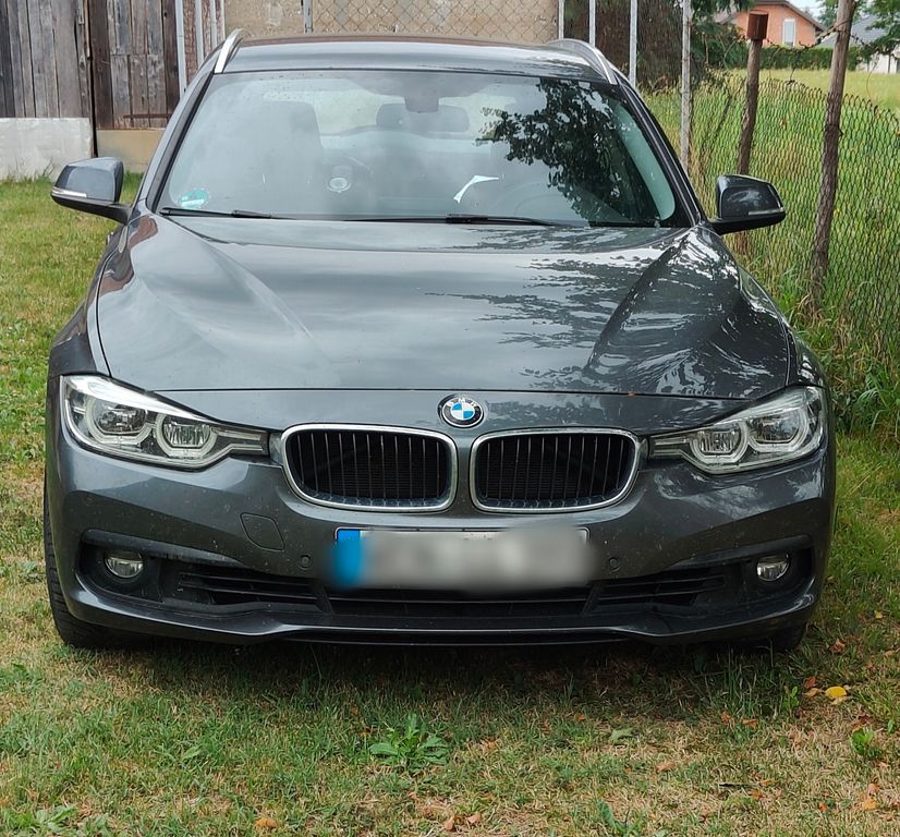 Bild des Angebotes BMW 320i Tourning