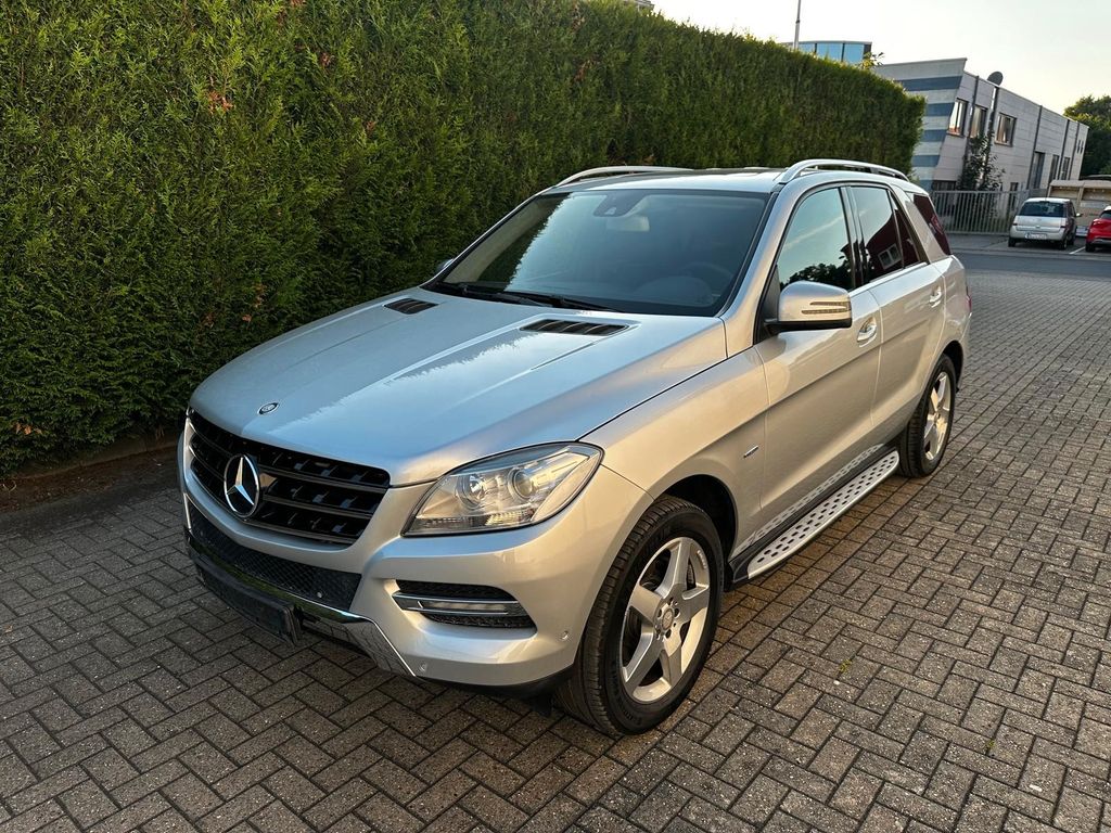 Bild des Angebotes Mercedes-Benz ML 350 CDI BlueTec OFF-ROAD Pack /MOTOR NEU !!!
