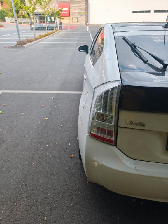 Bild des Angebotes Toyota Prius 1.8-l-VVT-i Executive Executive
