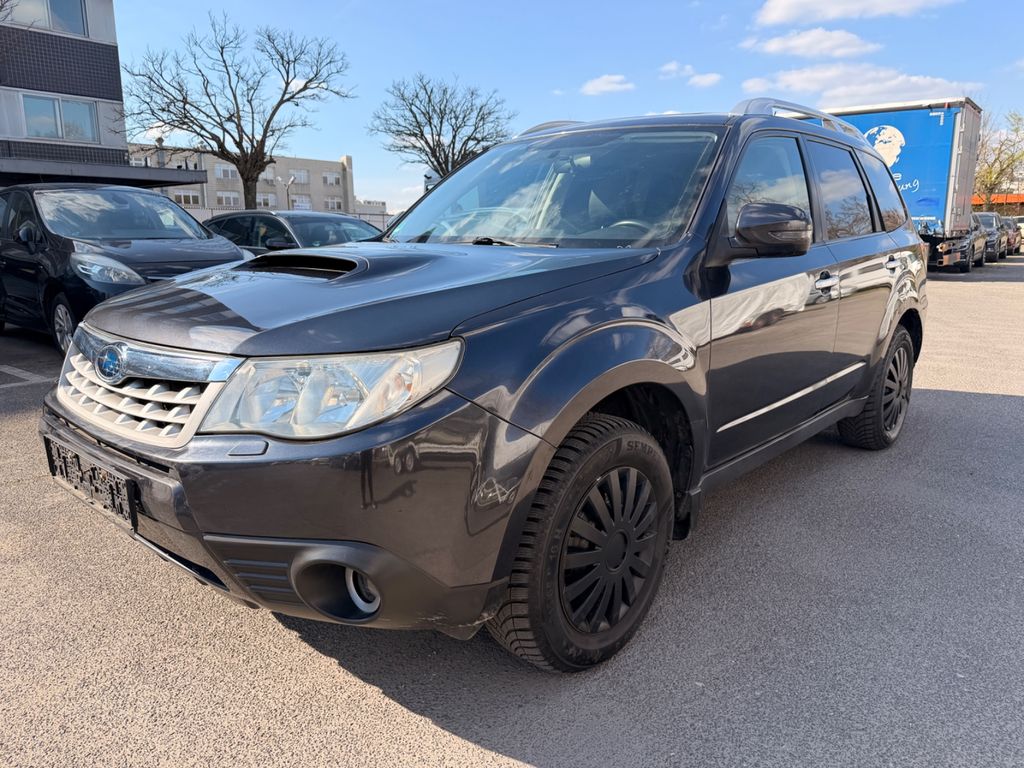 Bild des Angebotes Subaru Forester 2.0 Diesel AWD AHK Leder Sitzh Tempo