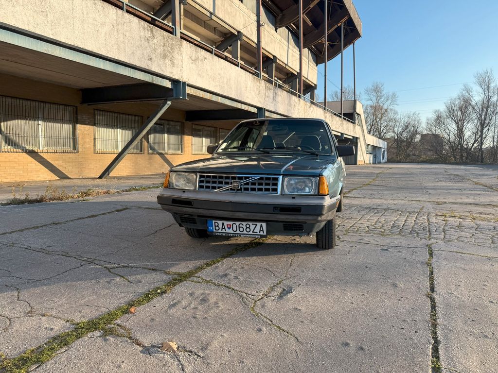Bild des Angebotes Volvo 360 GL B200K + original papers