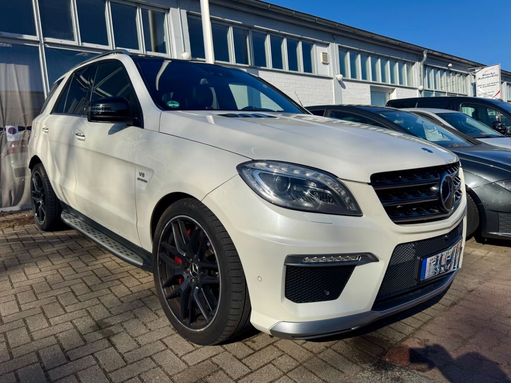 Bild des Angebotes Mercedes-Benz ML 63 AMG 4MATIC / Perfomance / VOLL