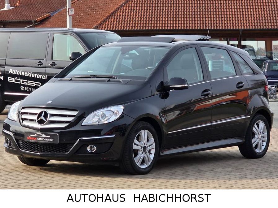 Bild des Angebotes Mercedes-Benz B 180 CDI/Aut/Shz/Panoramadach/PDC/Tempomat