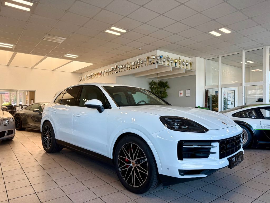 Bild des Angebotes Porsche Cayenne S Panorama/ACC/BOSE/Head-Up/21Zoll