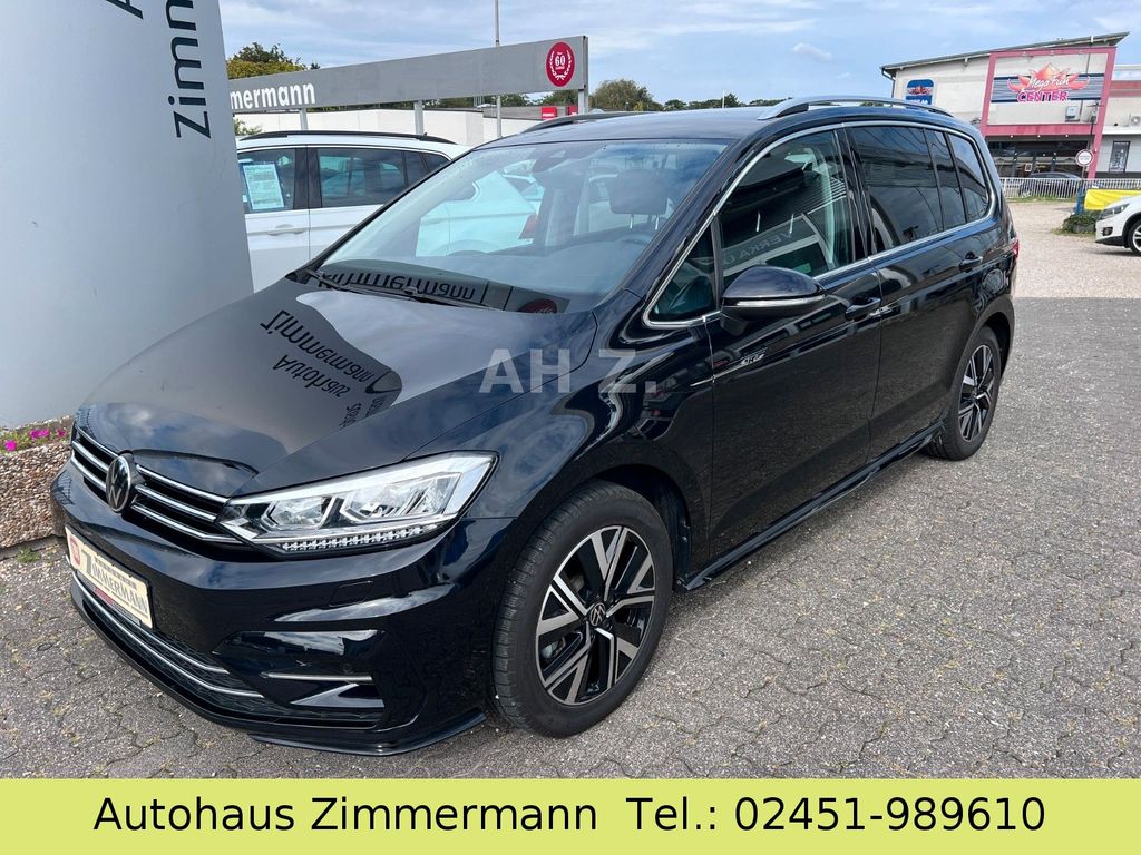Bild des Angebotes Volkswagen Touran Highline R-Line AHK+7-Si+KAM+NAV+CarPlay