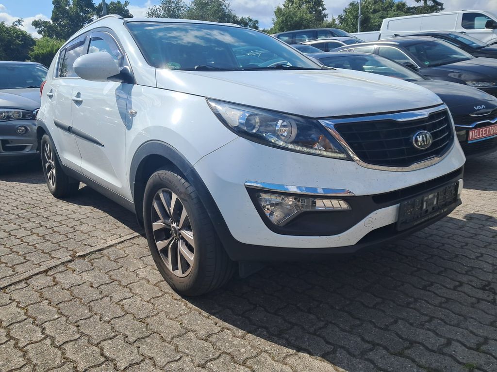 Bild des Angebotes Kia Sportage 1.6 2WD,Klima,Sitzheiz,AHK,STANDHEIZUNG