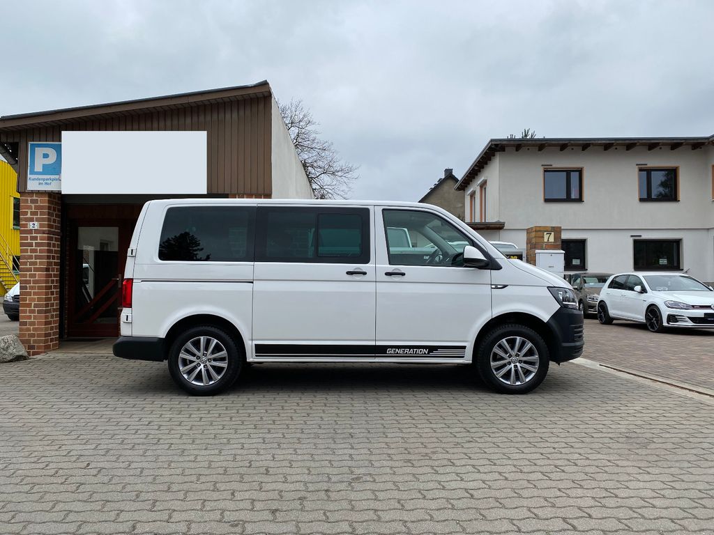 Bild des Angebotes Volkswagen T6 Kombi  - 9 Sitze - Automatik - Navi