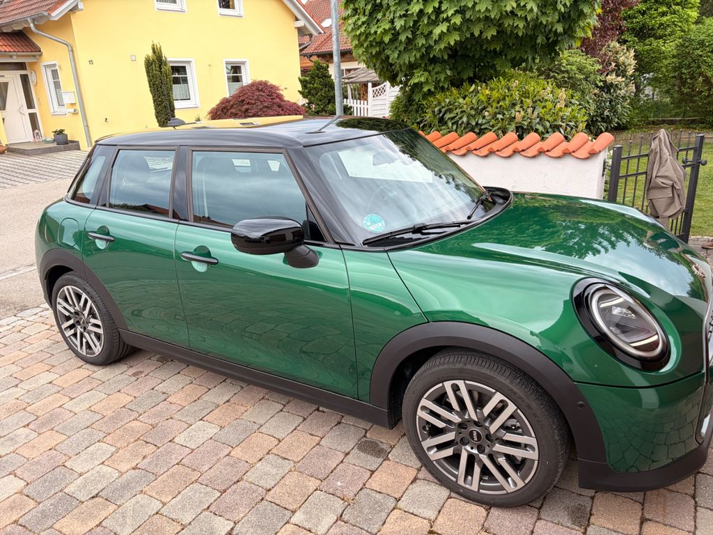 Bild des Angebotes MINI Cooper S 5-Türer    Classic Trim *FACELIFT*