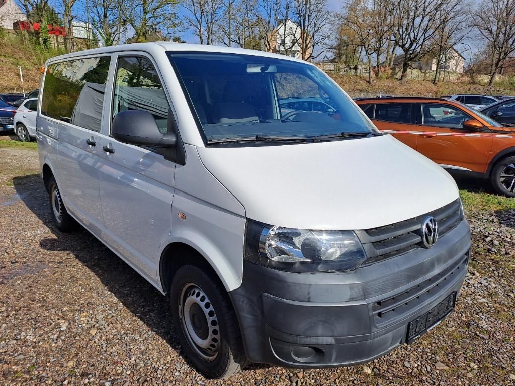Bild des Angebotes Volkswagen T5 TRANSPORTER 2.0 TDI 9-SITZER/ZAHNRIEMEN NEU !