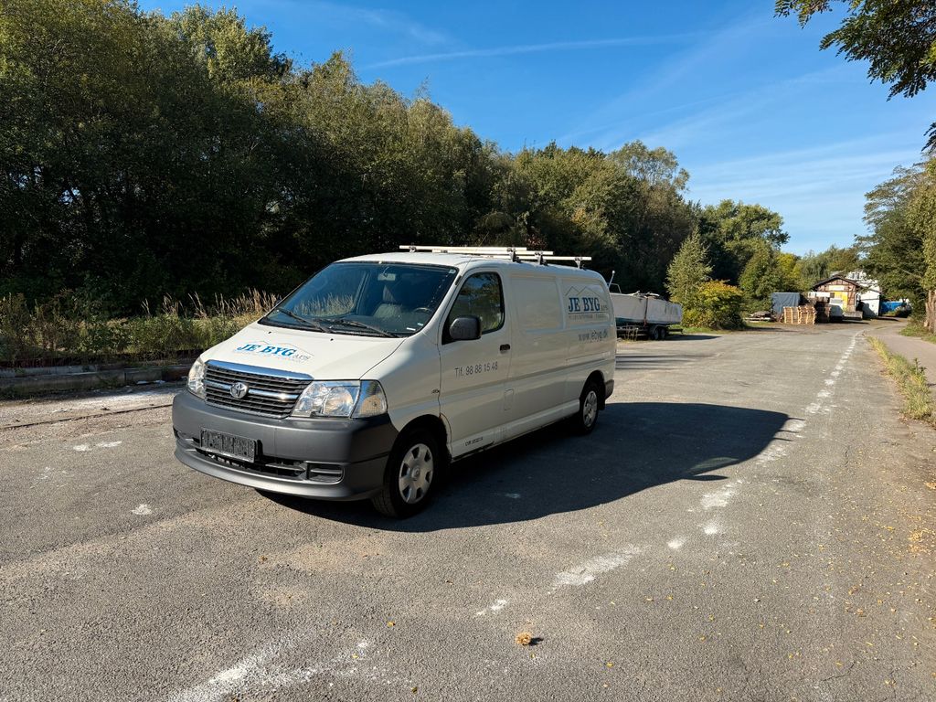 Toyota Hiace D4D Lang