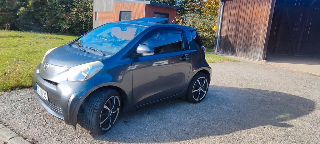 Bild des Angebotes Toyota IQ 1,4-l-D-4D -
