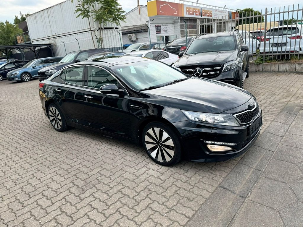 Kia Optima*PREMIUM-PAKET*KAMERA*LEDER*NAVI*SHZG*PAN*