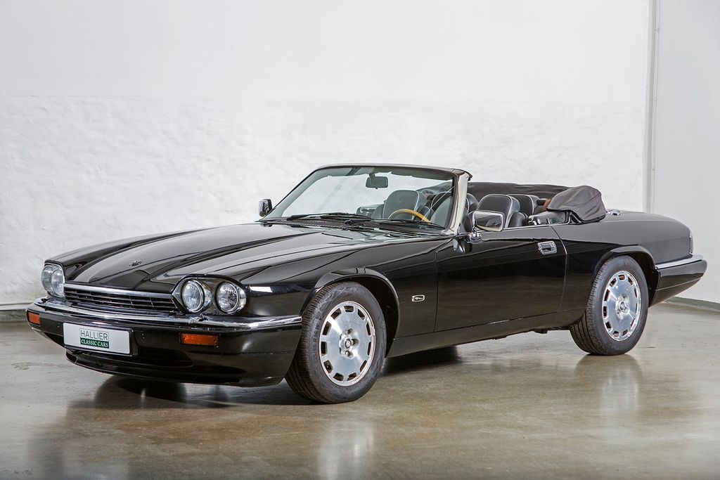 Bild des Angebotes Jaguar XJS 4.0 Cabrio, Schwarz/Schwarz