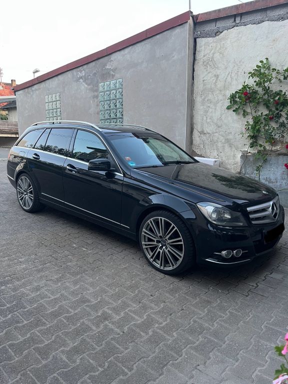 Bild des Angebotes Mercedes-Benz C 220 CDI 4MATIC T Autom. -