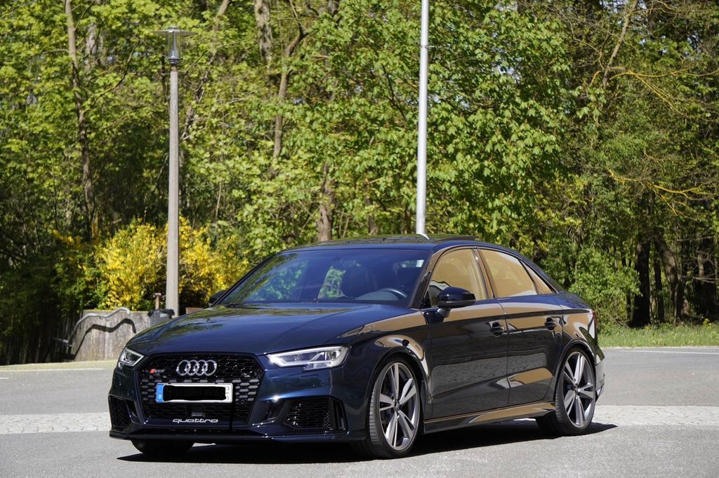 Bild des Angebotes Audi RS3 2.5 TFSI S tronic quattro -