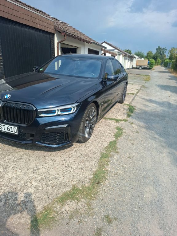 Bild des Angebotes BMW 750i xDrive -