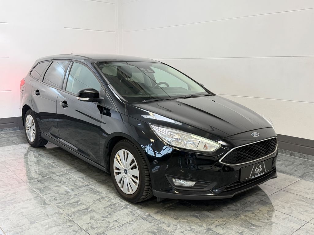 Bild des Angebotes Ford Focus Turnier Business*2.hd*Autom.*Carplay*Navi