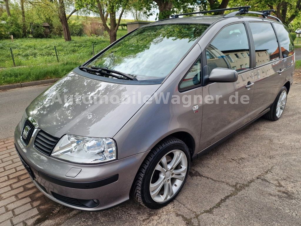 Bild des Angebotes Seat Alhambra Sport Edition neuer Motor bei 125 TKM !