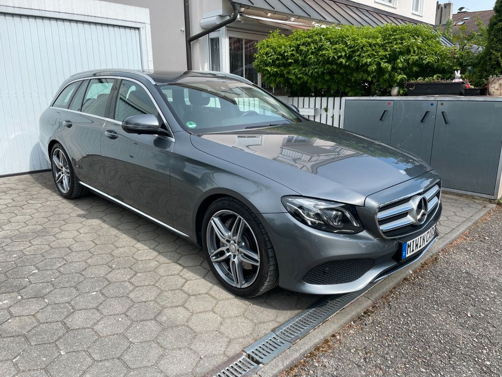 Bild des Angebotes Mercedes-Benz E350 d T AVANTGARDE Virtual AHK viele Extras