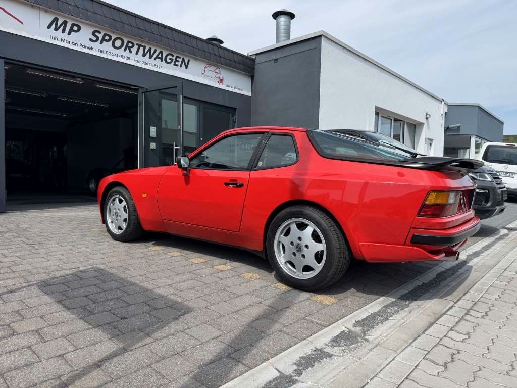 Bild des Angebotes Porsche 944 S2 Targa komplett Scheckheft gepflegt BRD