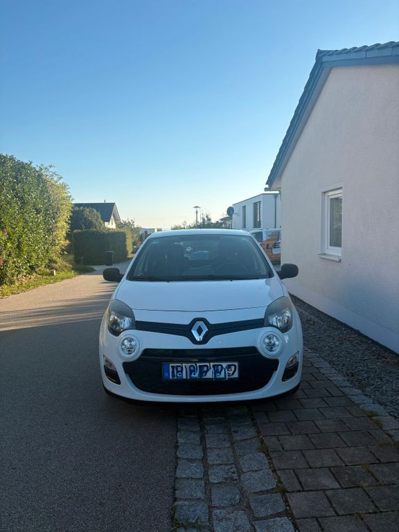 Bild des Angebotes Renault Twingo frischer Service TÜV bis 2028