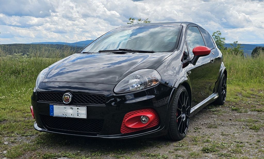 Bild des Angebotes Abarth Grande Punto 1.4 T-Jet 16V  ESSEESSE (180/220PS)