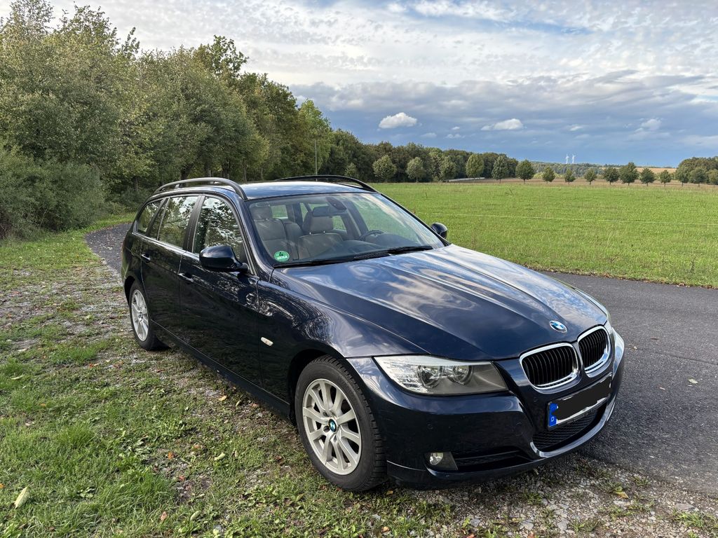 Bild des Angebotes BMW 320d touring -