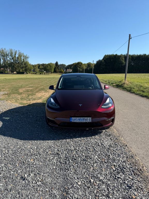 Bild des Angebotes Tesla Model Y Performance Midnight Cherry Red