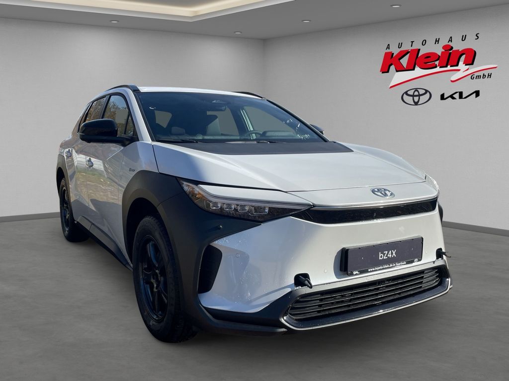 Bild des Angebotes Toyota bz4X Teamplayer BEV 150kWh 4x2 PDC Klimaaut. Nav