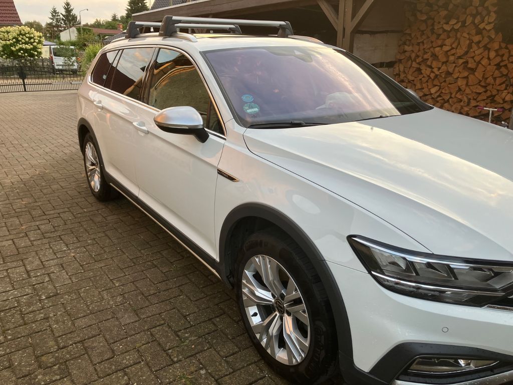 Bild des Angebotes Volkswagen Passat Alltrack 2.0 TDI SCR 147kW DSG 4MOTIO...