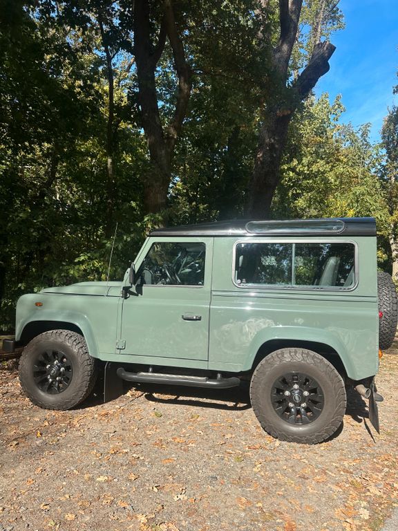 Bild des Angebotes Land Rover Defender 90 TD4 Station Wagon S DPF