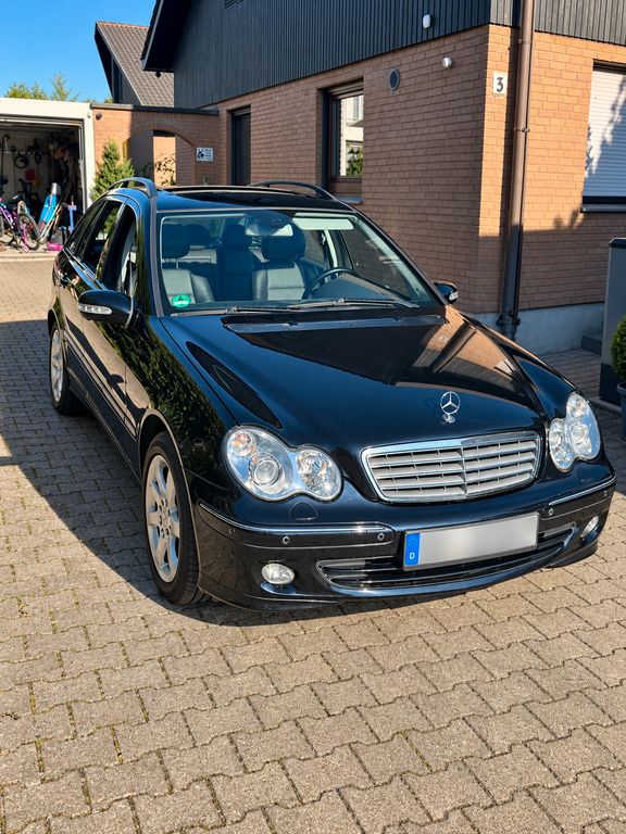 Mercedes-Benz C 200K T Avantgarde / Sport Edition 145.000 km