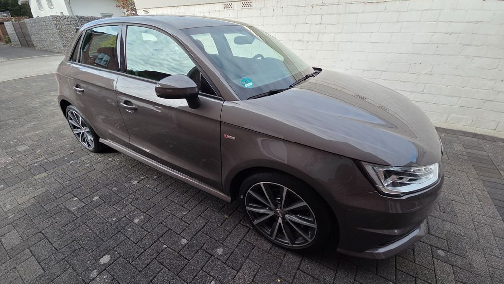 Bild des Angebotes Audi A1 Sportback 1.4 TDI S line | Xenon | Navi etc.