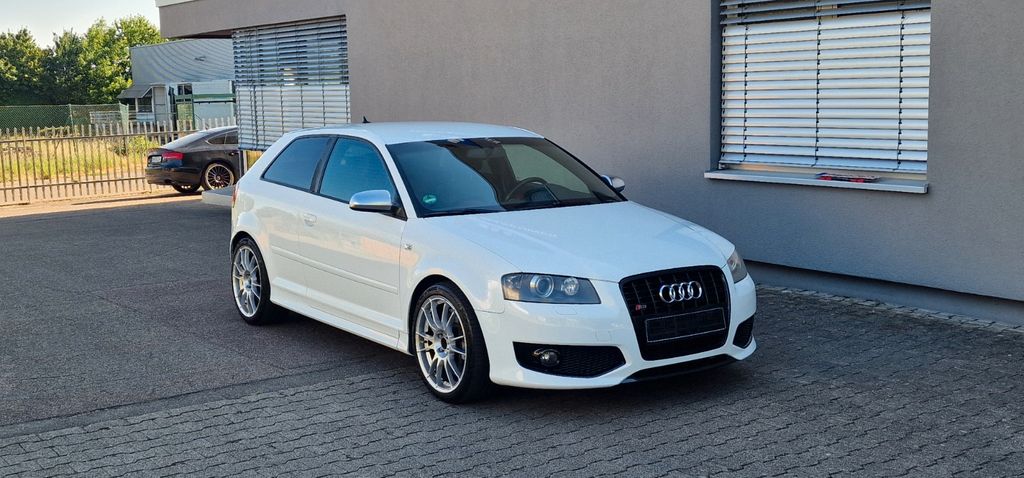 Bild des Angebotes Audi S3 2.0 TFSI MTM 18"OZ Bi Color*Xenon*Navi*6-Gang