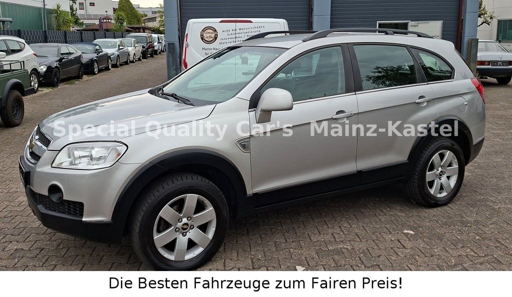 Bild des Angebotes Chevrolet Captiva 2.4 LS SUV LEDER SHZ AHK TÜV 10.2027 ...