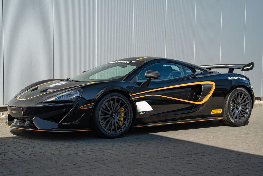 Bild des Angebotes McLaren 620R Coupé MSO*VisualCarbon*1 owner from new*