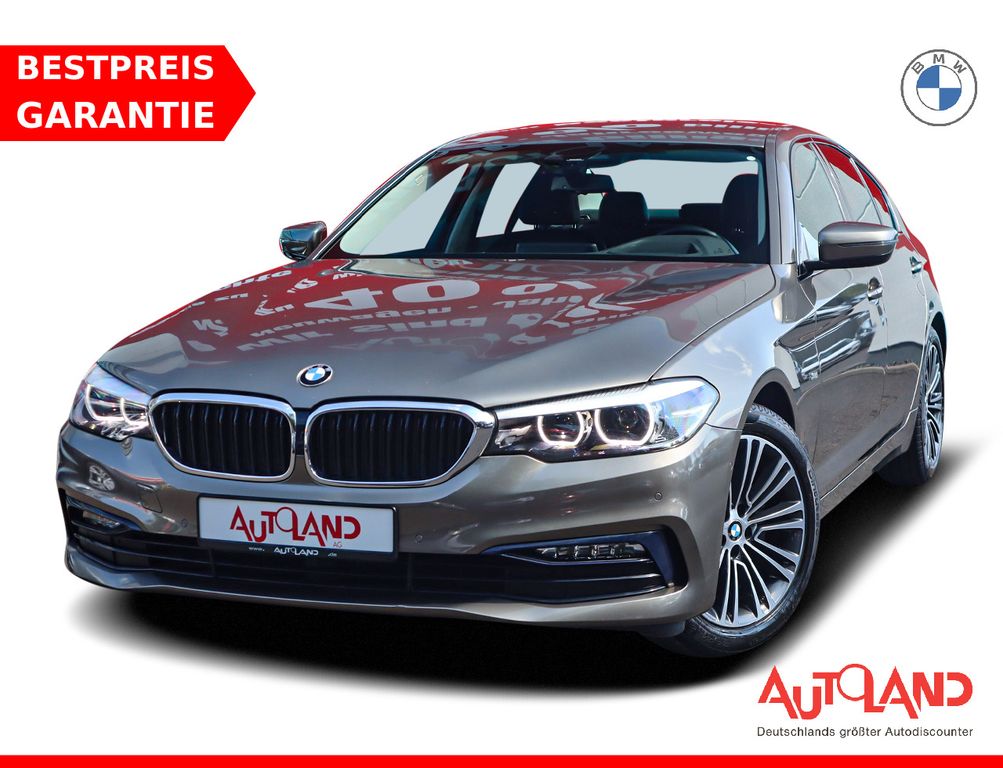 Bild des Angebotes BMW 520i Sport Line LED Navi Head-Up Kamera PDC