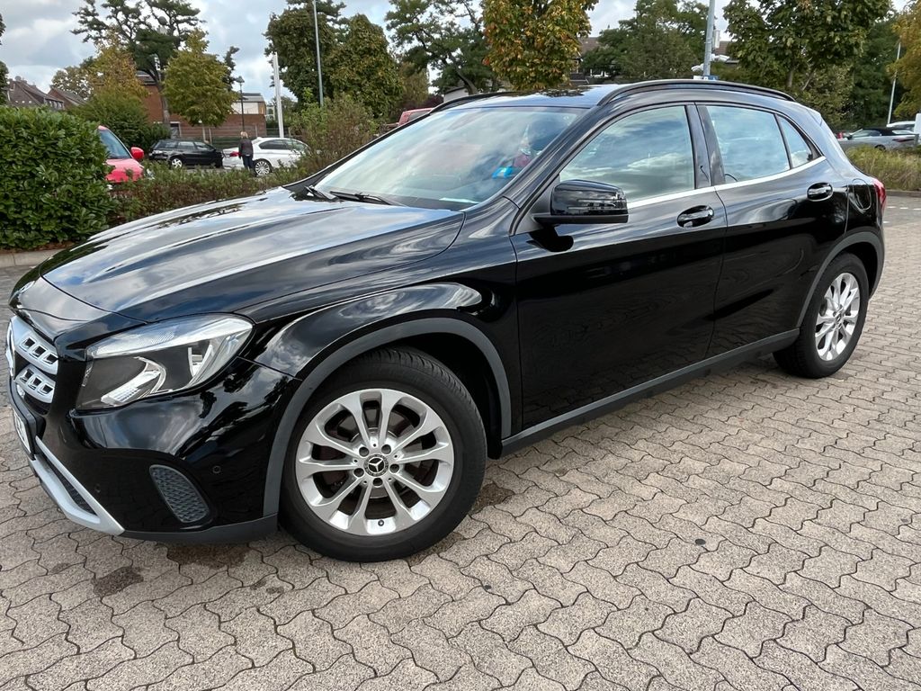 Bild des Angebotes Mercedes-Benz GLA 180 Style Business Paket Teill. Sitzheiz.