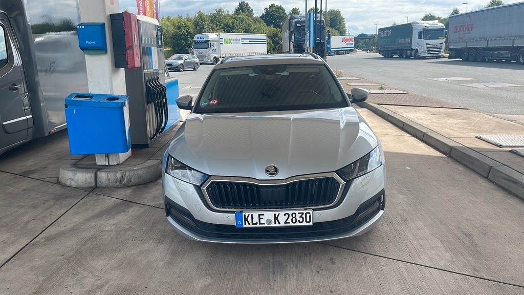 Bild des Angebotes Skoda Octavia 2.0 TDI 110kW DSG CLEVER COMBI CLEVER