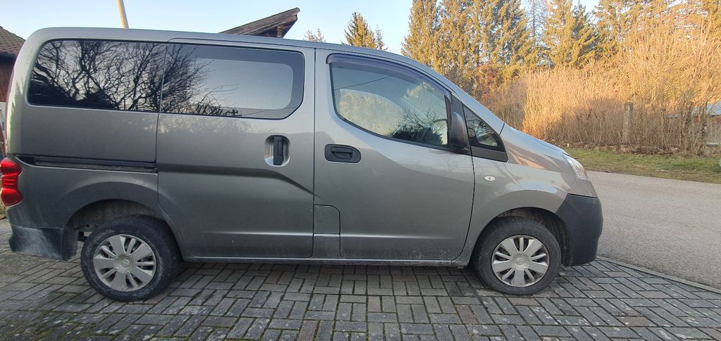 Bild des Angebotes Nissan NV200 vielseitig, zuverlässig & mit Campingausba