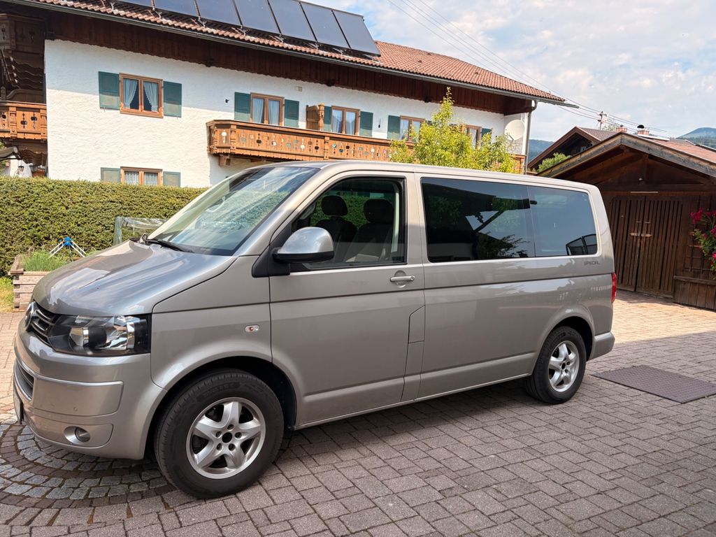 Bild des Angebotes Volkswagen T5 Multivan Special AHK/Standheizung/Liegepaket