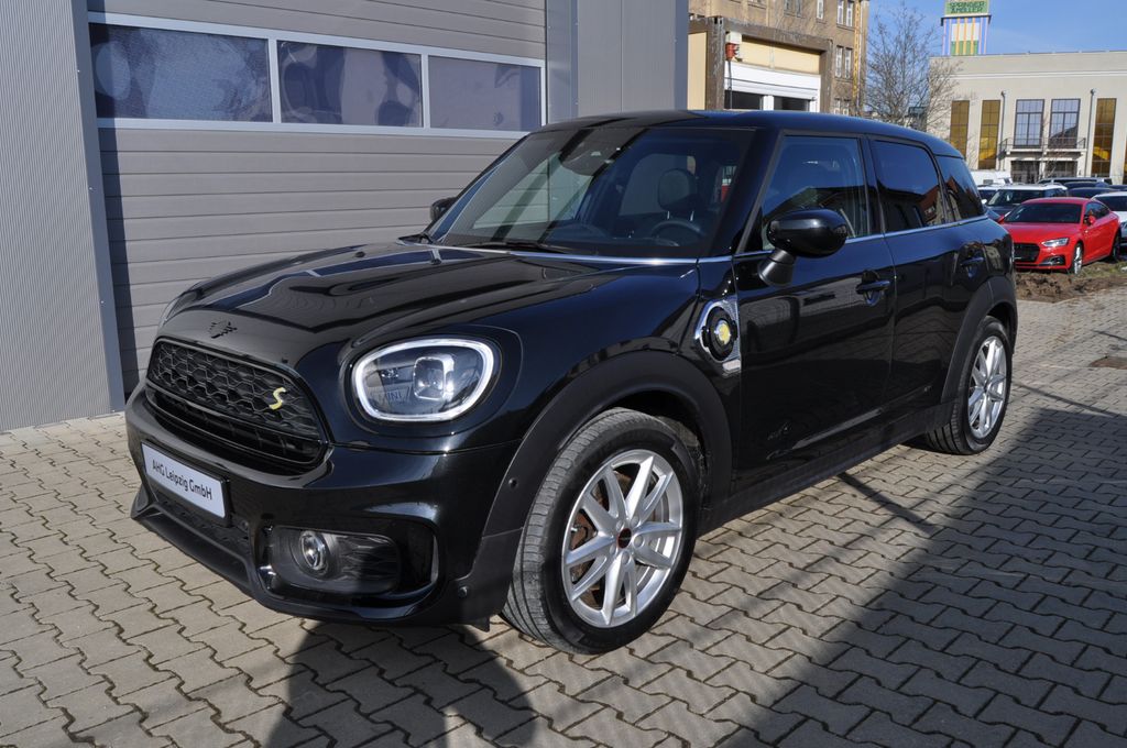 Bild des Angebotes MINI Cooper SE Countryman All4 Hybrid Pano LED JCW
