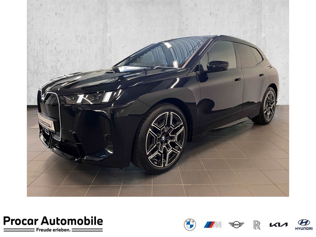 Bild des Angebotes BMW iX xDrive60 M Sport Pro HUD ACC AHK RFK NAVI LED